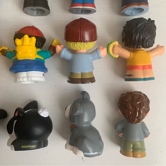 Fisher-Price Little People Lot of 20 Figures - Picture 10 of 10